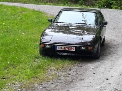 Porsche 924