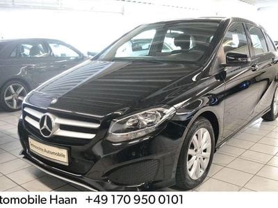 Nachtschwarz Gebraucht 2016 Mercedes B200 Van / Kleinbus | 10.000 € (Guter Preis)