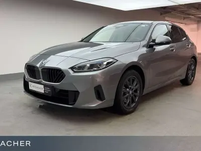Gebraucht BMW 118 150 PS (110 kW) 2025 Grau Kleinwagen