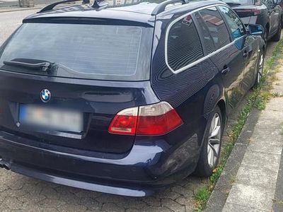BMW 525