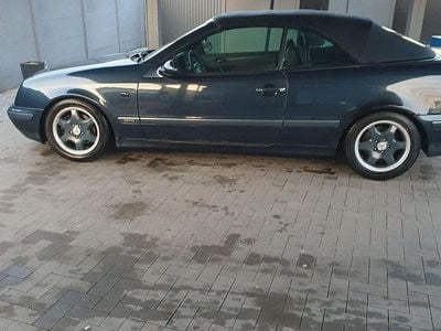 Gebraucht Mercedes CLK230 Elegance 193 PS (141 kW) 1999 Blau Cabrio