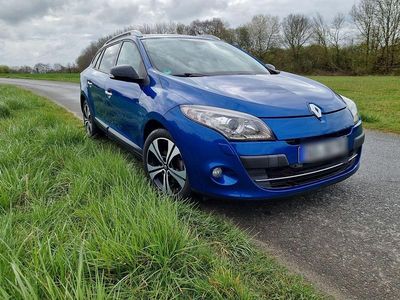 Gebraucht Renault Mégane GrandTour Bose Edition 131 PS (96 kW) 2012 Blau Kombi