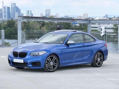 BMW M235