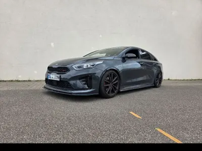 Gebraucht Kia ProCeed GT 204 PS (150 kW) 2019 Grau Kombi