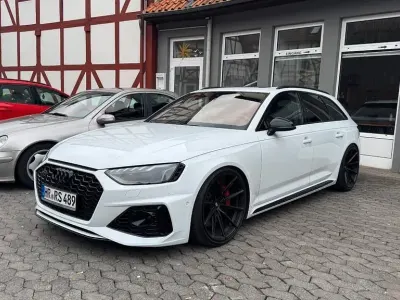 Gebraucht Audi RS4 Sport 450 PS (330 kW) 2022 Weiß Kombi