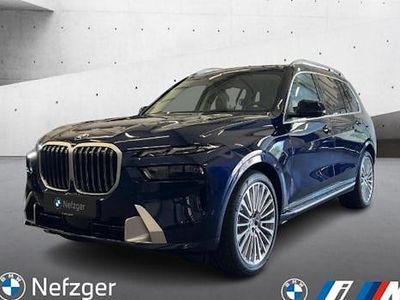 Neu BMW X7 Sport Line 381 PS (280 kW) 2025 Blau SUV