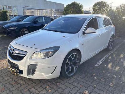 Brugt Opel Insignia OPC 325 HK (239 kW) 2011 Hvid Stationcar