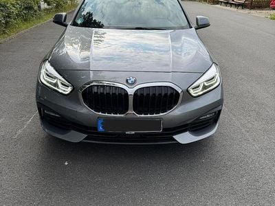Gebraucht BMW 118 150 PS (110 kW) 2023 Silber Kleinwagen