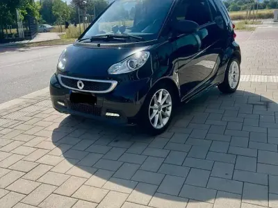 Gebraucht Smart ForTwo Coupé Passion 84 PS (61 kW) 2012 Schwarz Coupé