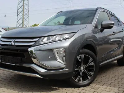 Gebraucht Mitsubishi Eclipse Cross Edition 163 PS (119 kW) 2018 Grau SUV