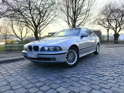 Brugt BMW 523 170 HK (125 kW) 1996 Sølv Sedan