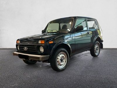 Lada Urban