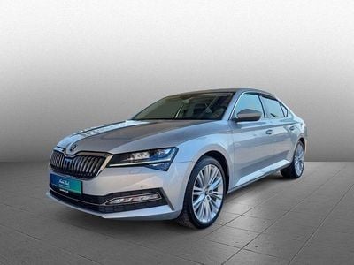 Gebraucht Skoda Superb LAURIN & KLEMENT 200 PS (147 kW) 2022 Brillantsilber metallic Limousine
