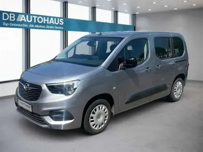 Gebraucht Opel Combo Life Elegance 131 PS (96 kW) 2022 Silber Van / Kleinbus
