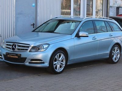 Gebraucht Mercedes C180 156 PS (114 kW) 2013 Silber Kombi
