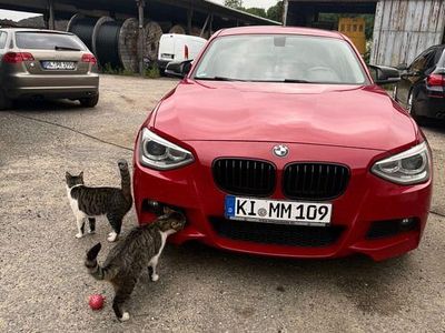 Rot Gebraucht 2013 BMW 118 Sport Line Kleinwagen | 8.950 € (Fairer Preis)