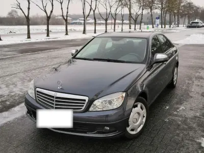 Gebraucht Mercedes C200 136 PS (100 kW) 2007 Andere farben Limousine