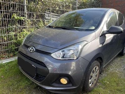 Stardust Gebraucht 2015 Hyundai i10 Classic Kleinwagen | 5.999 € (Guter Preis)