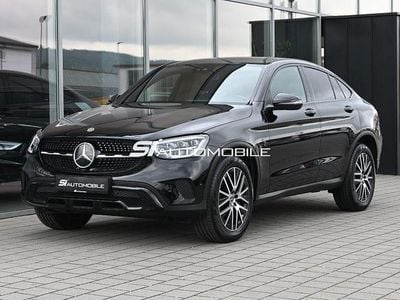 Second-hand Mercedes GLC300 Night 245 CP (180 kW) 2023 Negru Coupe