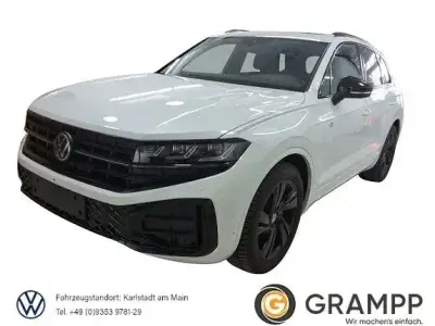 Gebraucht VW Touareg R-line 231 PS (169 kW) 2025 Weiß SUV