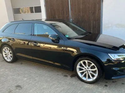 Gebraucht Audi A4 Ambiente 150 PS (110 kW) 2019 Schwarz Kombi