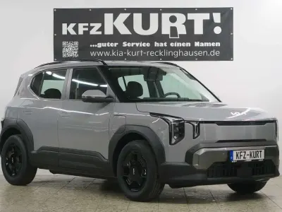 Neu Kia EV2 Air 108 kW (147 PS) 2026 Grau SUV