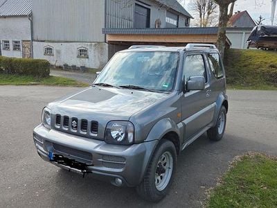 Second-hand Suzuki Jimny Club 86 CP (63 kW) 2006 Argintiu SUV