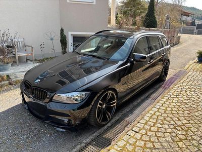 Gebraucht BMW 325 M Sport 204 PS (150 kW) 2010 Schwarz Kombi