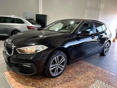 Second-hand BMW 118 Advantage 150 CP (110 kW) 2020 Negru Hatchback