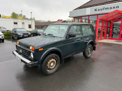 Gebraucht Lada niva 83 PS (61 kW) 2018 Grün SUV