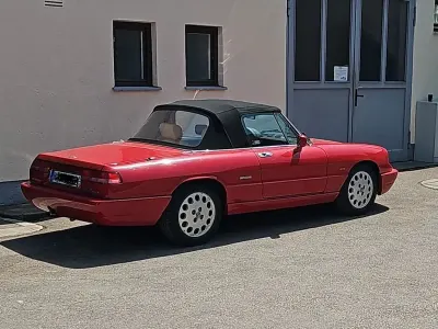 Gebraucht Alfa Romeo Spider 120 PS (88 kW) 1991 Rot Cabrio