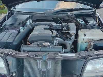 Braun Gebraucht 1994 Mercedes C180 Classic Limousine | 2.800 €