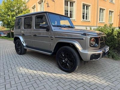 Mercedes G580