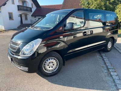 Hyundai H-1