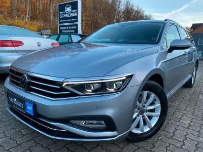 Gebraucht VW Passat Business 150 PS (110 kW) 2023 Silber Kombi
