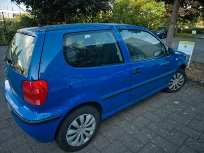 Gebraucht VW Polo 50 PS (36 kW) 2000 Blau Kleinwagen