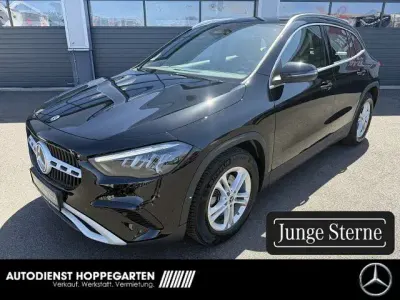 Gebraucht Mercedes GLA200 163 PS (119 kW) 2024 Nachtschwarz SUV