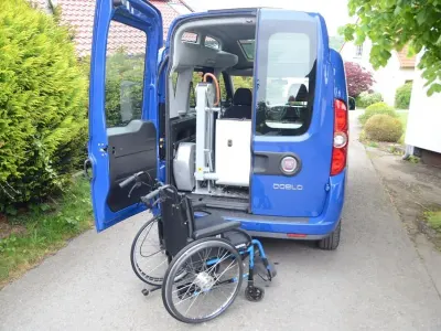 Gebraucht Fiat Doblò 90 PS (66 kW) 2011 Blu line Van / Kleinbus