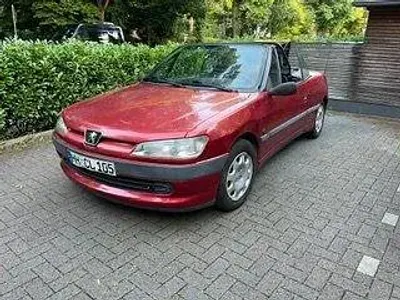 Gebraucht Peugeot 306 Cabriolet 89 PS (65 kW) 1998 Rot Cabrio