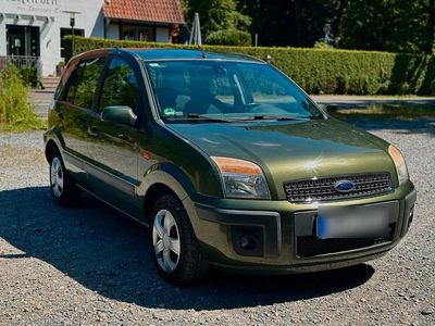 Second-hand Ford Fusion 101 CP (74 kW) 2006 Verde Hatchback