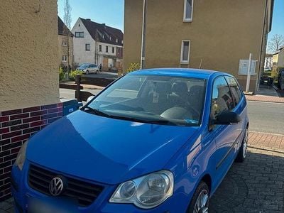 Gebraucht VW Polo 70 PS (51 kW) 2006 Blau Kleinwagen