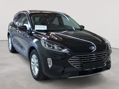 Gebraucht Ford Kuga Titanium 120 PS (88 kW) 2023 Agate black metallic SUV