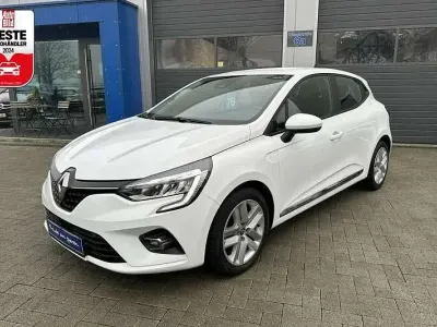 Gebraucht Renault Clio Business 101 PS (74 kW) 2019 Weiß Kleinwagen