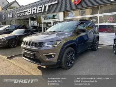 Gebraucht Jeep Compass 241 PS (177 kW) 2020 Grau SUV