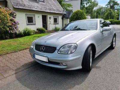 Gebraucht Mercedes SLK200 163 PS (119 kW) 2004 Silber Cabrio