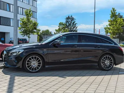Gebraucht Mercedes CLA200 AMG line 156 PS (114 kW) 2018 Schwarz Coupé