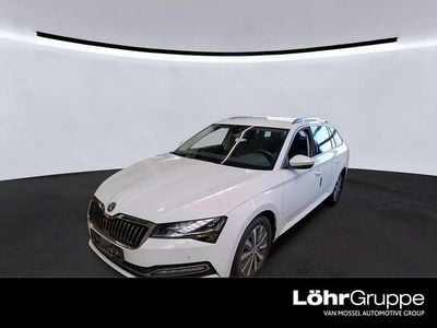 Gebraucht Skoda Superb Business Line 150 PS (110 kW) 2022 Weiß Kombi