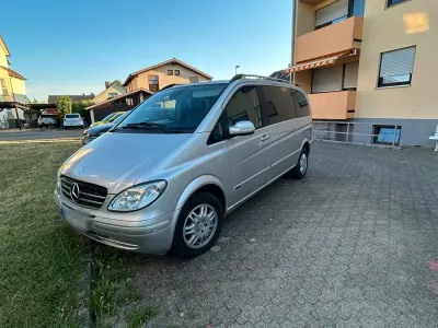 Gebraucht Mercedes Viano 116 PS (85 kW) 2008 Silber Van / Kleinbus