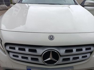 Mercedes GLA180
