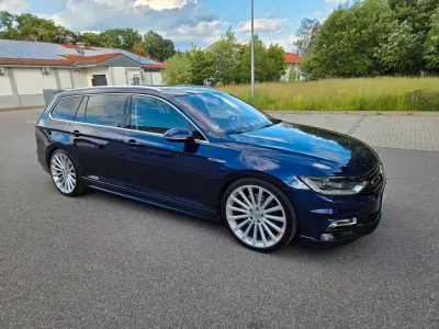 Gebraucht VW Passat Highline 280 PS (205 kW) 2017 Blau Kombi